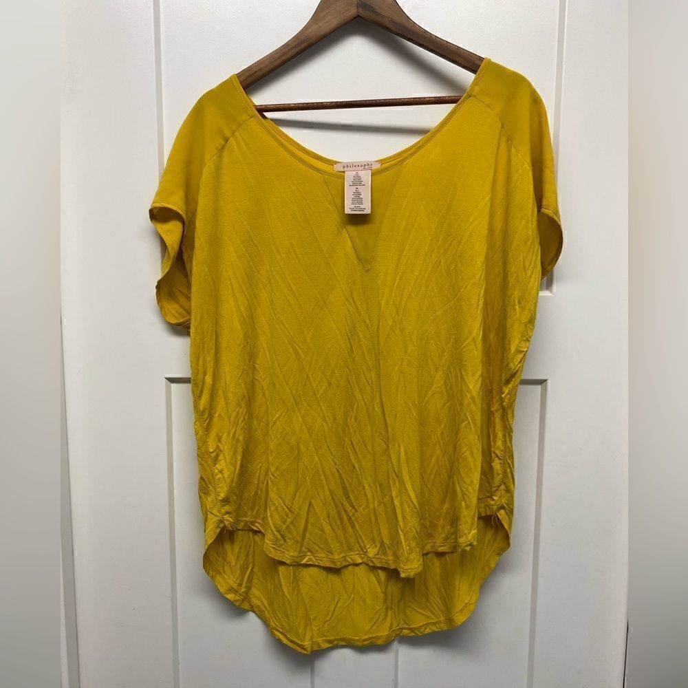 ✅Philosophy Yellow Free Flow Blouse